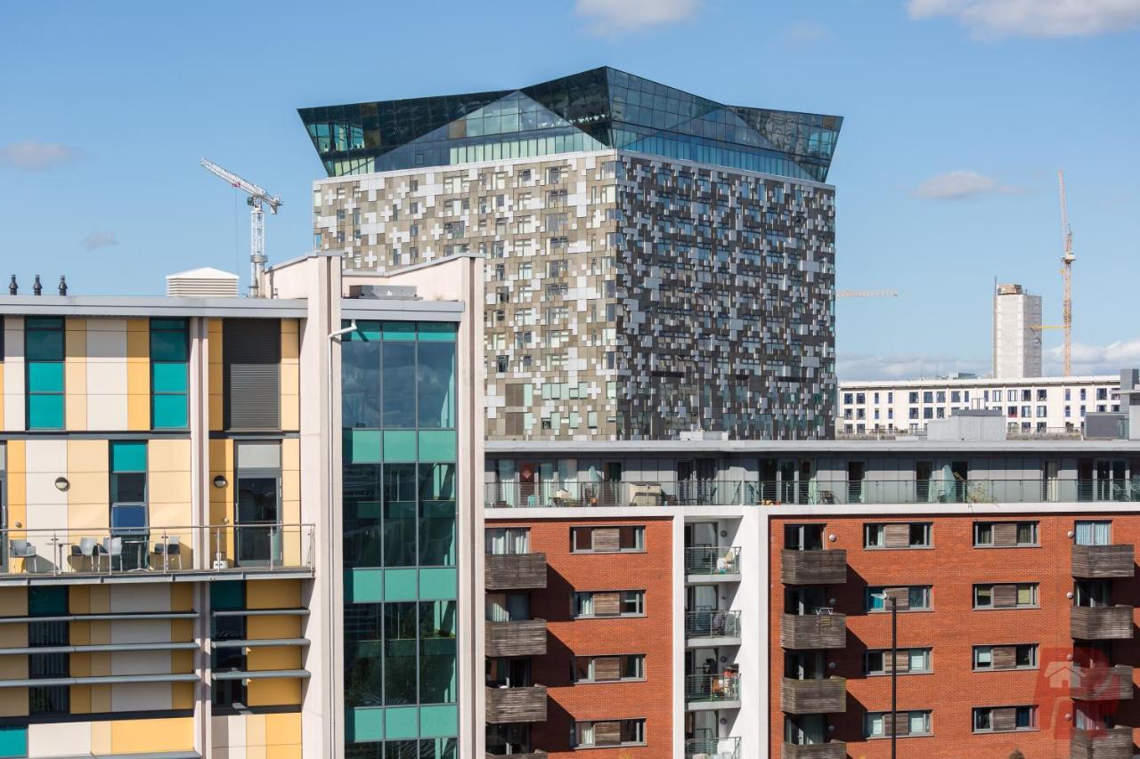 Birmingham City Apartment Skyline Views - Free Parking & Balcony Buitenkant foto